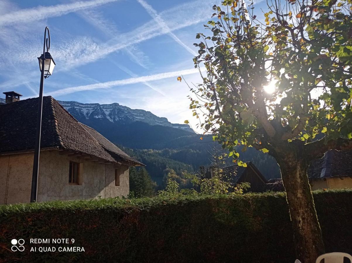 La Fraceline Villa Saint-Pierre-d'Entremont  Exteriör bild