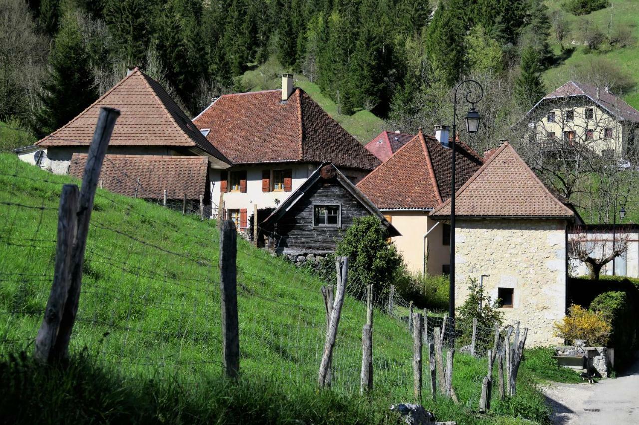 La Fraceline Villa Saint-Pierre-d'Entremont  Exteriör bild